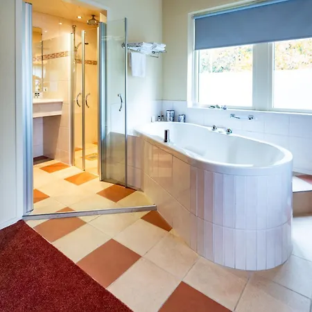 Veluwe Stakenberg Hotel 3*
